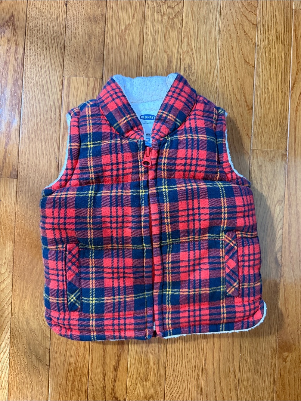 Old Navy - 12-18M- Red and Navy Plaid Sherpa-Lined Kids Vest